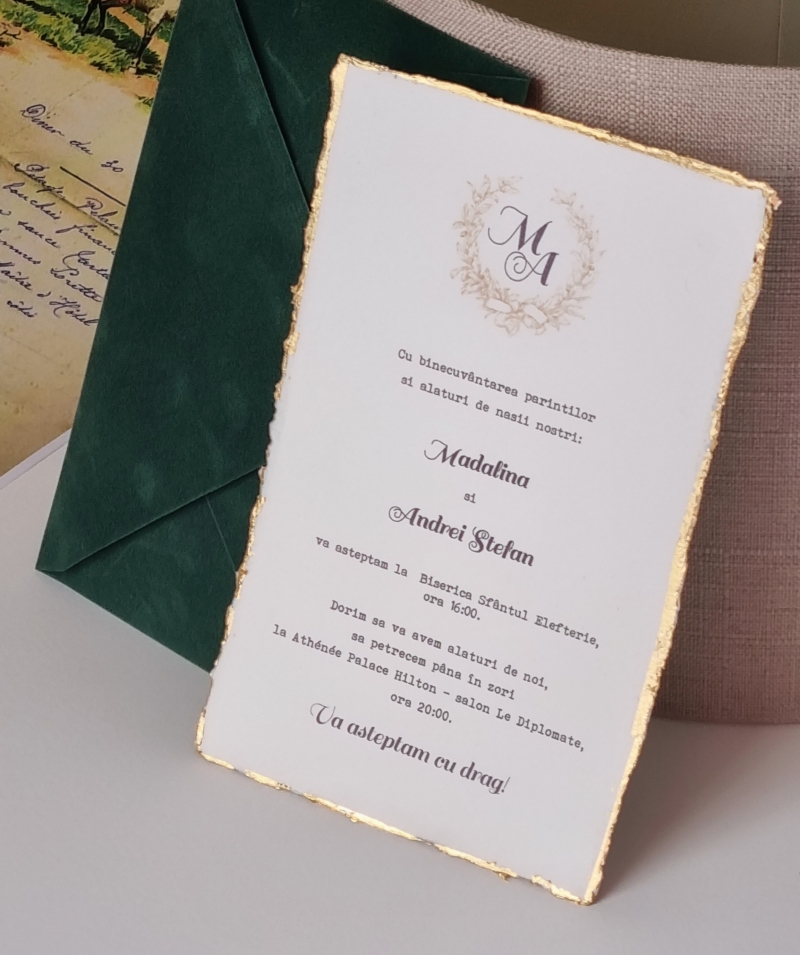 Invitație nunta cu foita aur si plic catifea verde smarald - poza 1