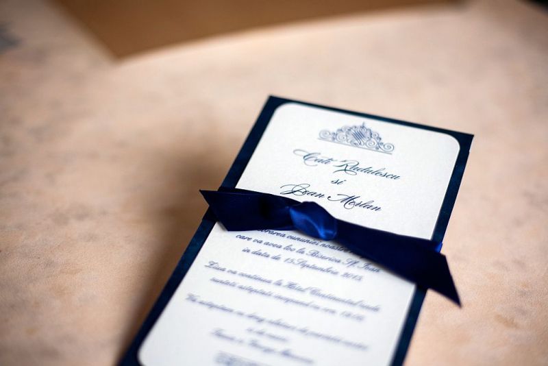 Invitatie nunta din catifea albastra - poza 2