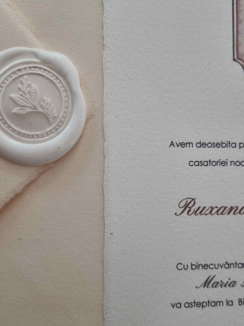Invitatie nunta plic hartie manuala roz pudrat - poza 2