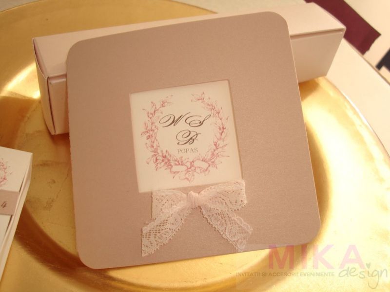 Invitatii nunta eleganta din carton sidefat roz pudrat - poza 2