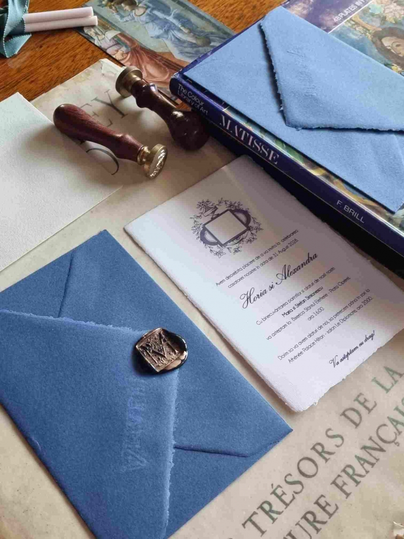 Model invitatie nunta pentru cei ce iubesc eleganta albastrului